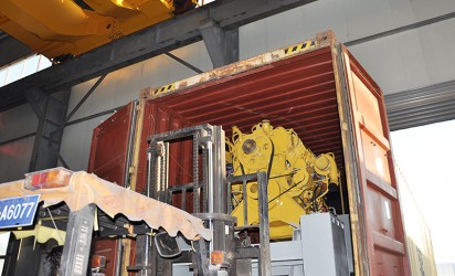 造成泥漿泵填料漏水原因有哪些？